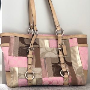 COACH Shoulder Bag